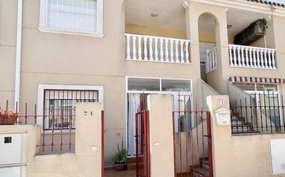 Vista exterior de Casa o xalet en venda en Orihuela amb Aire condicionat i Terrassa