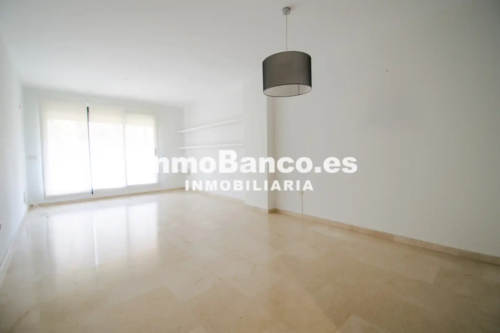 Sala de estar de Piso de alquiler en Valencia con Aire acondicionado, Calefacción y Terraza