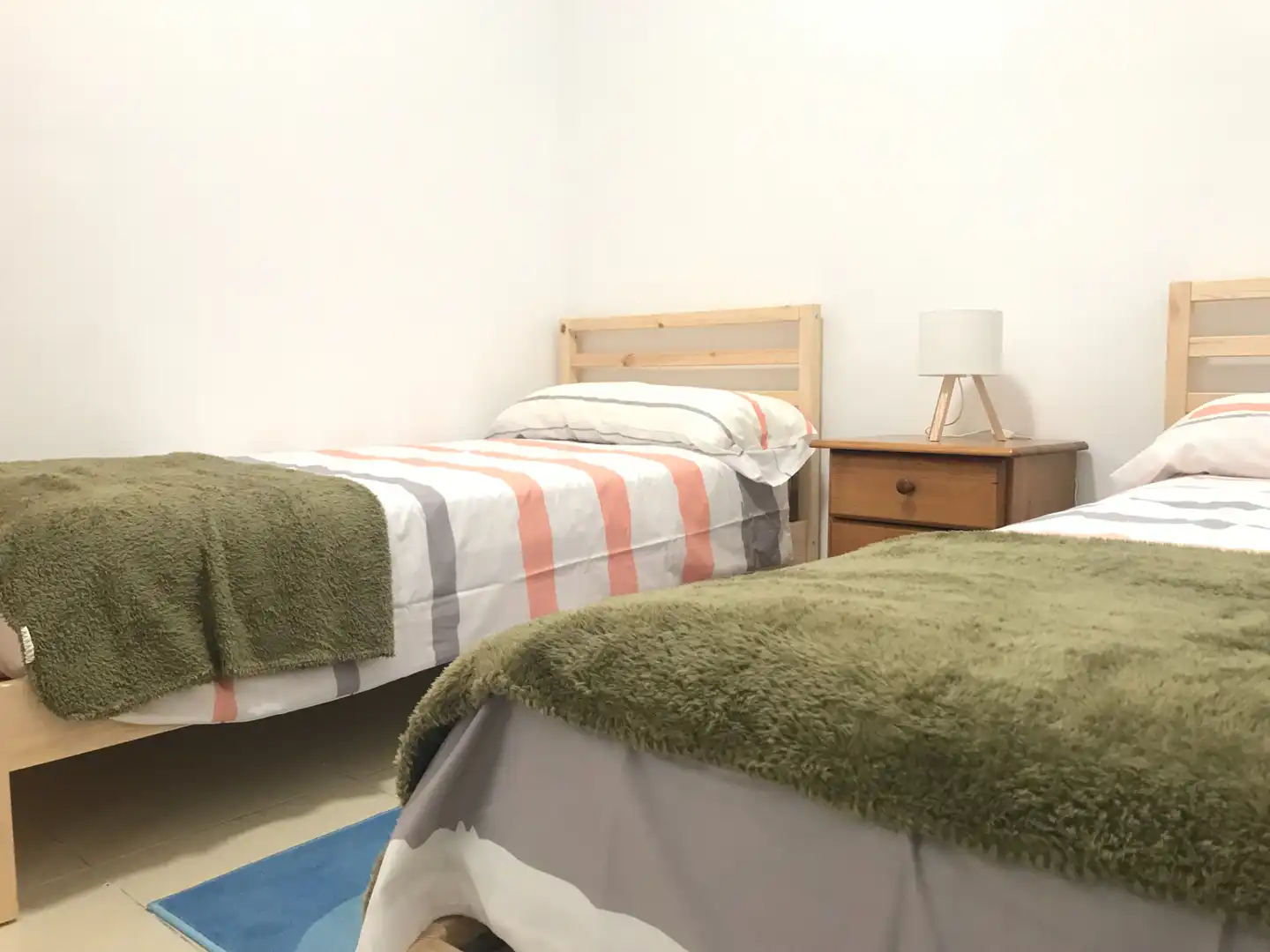 Detached homes for rent in Calle Chopino, Arico