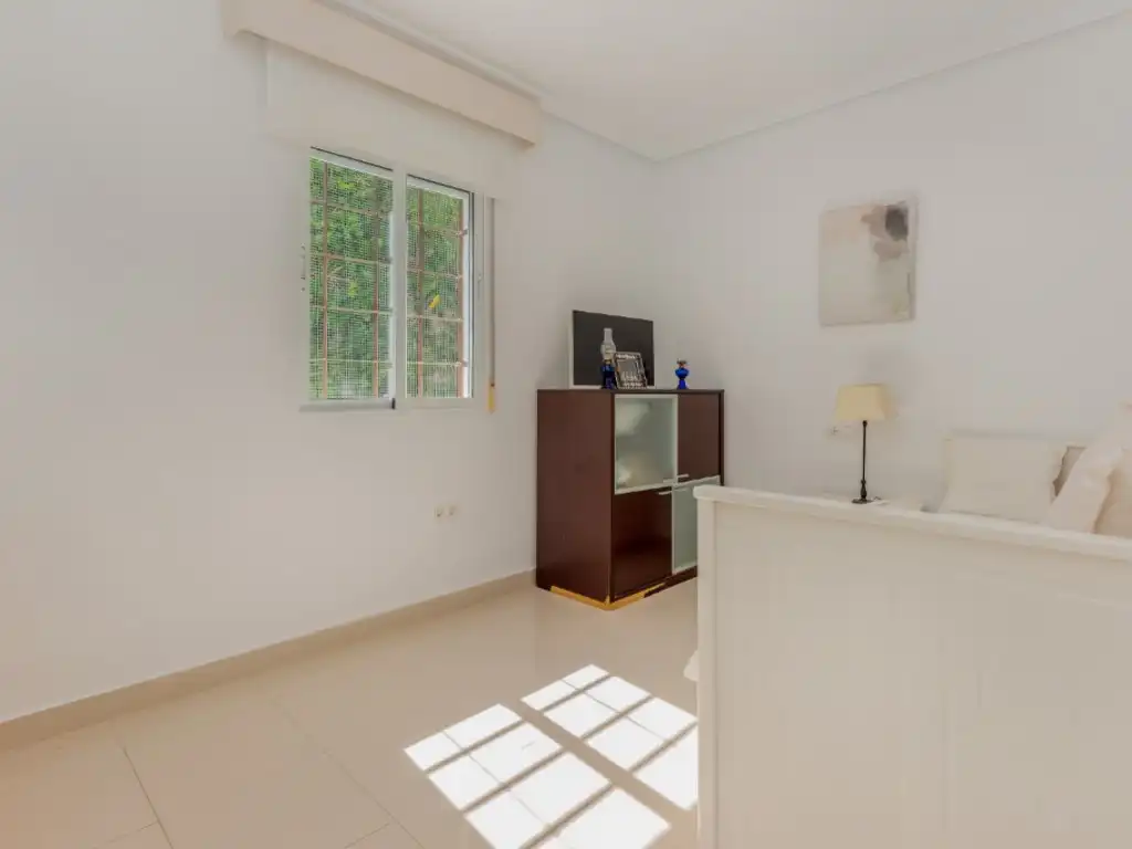 Bedroom of Houses for sale in El Campello  with Air Conditioner, Private garden and Terrace