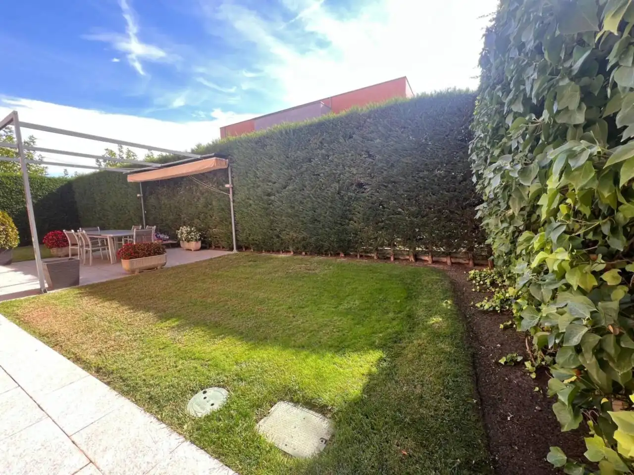 Semi-detached house with pool to rent in Bargas, imagen 52