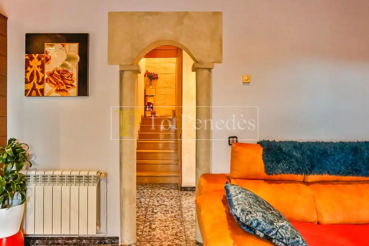 Houses for sale in Torrelles de Foix  with Air Conditioner, Heating and Private garden