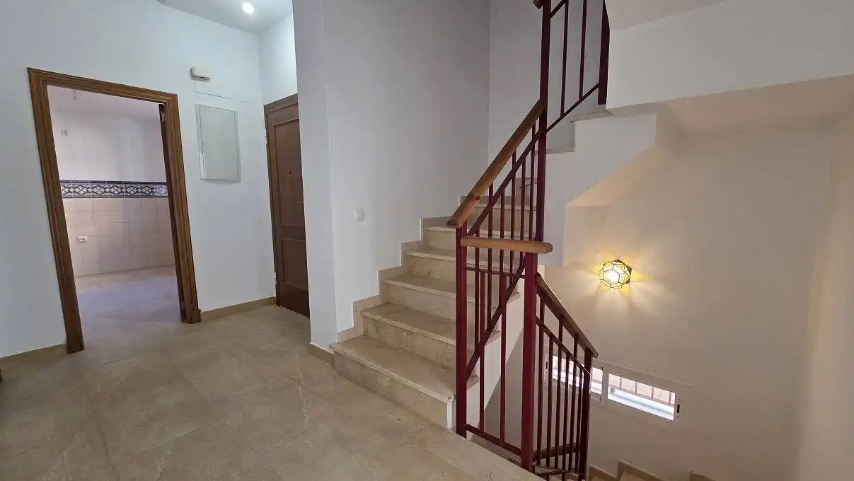 Casa adosada en venda en Dos Hermanas