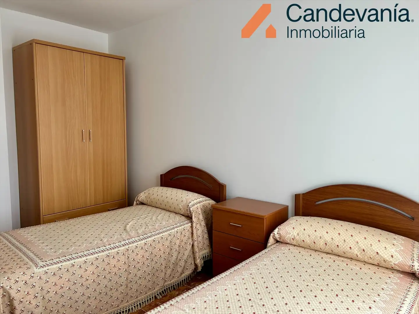 Habitación de Piso en venta en San Mateo de Gállego con Calefacción y Trastero