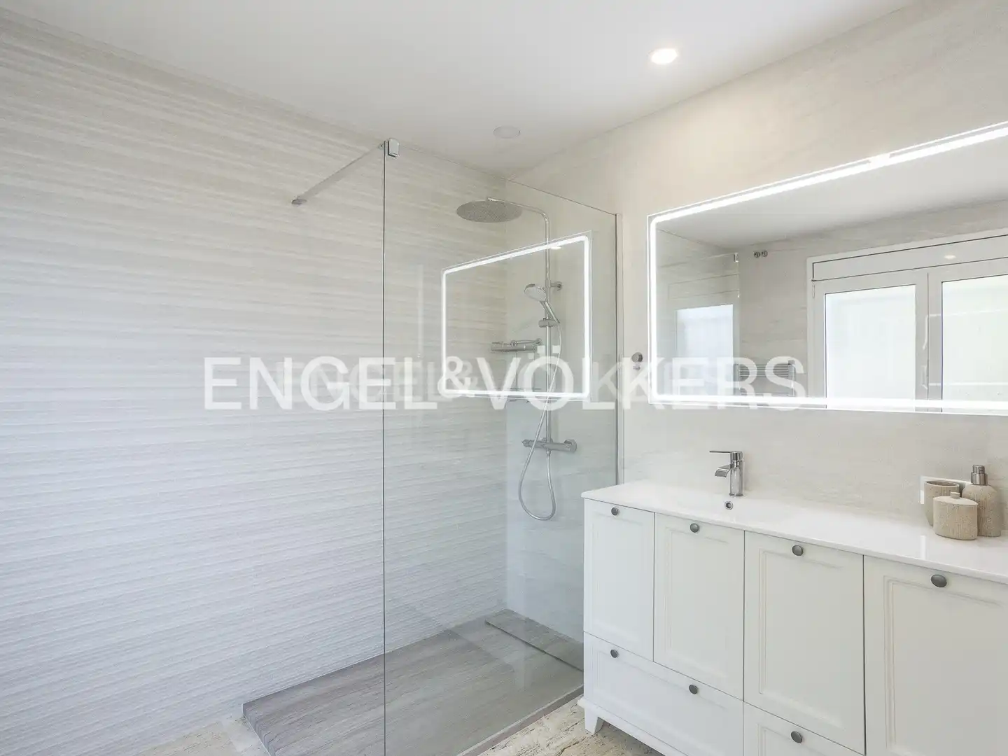 Baño de Casa o chalet en venta en El Vendrell con Aire acondicionado, Calefacción y Jardín privado