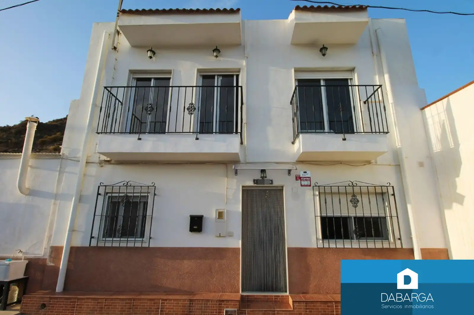 Casa amb terrassa en venda a Carboneras