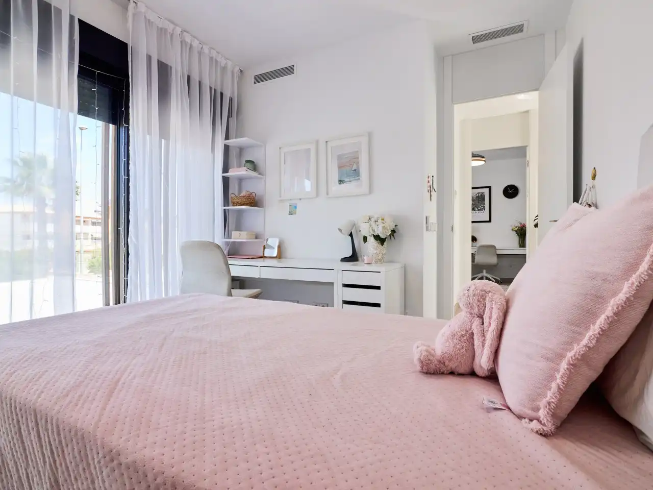 Habitación de Casa o chalet en venta en Orihuela con Aire acondicionado, Calefacción y Jardín privado