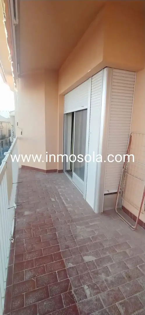 Appartamento con terrazza in vendita a Torreperogil, imagen 2