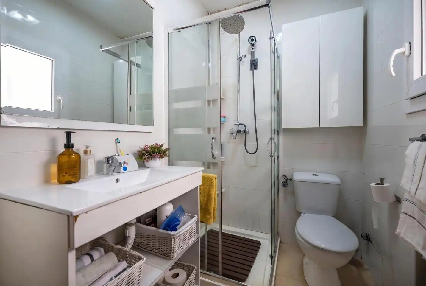 Baño de Piso en venta en Ávila con Calefacción