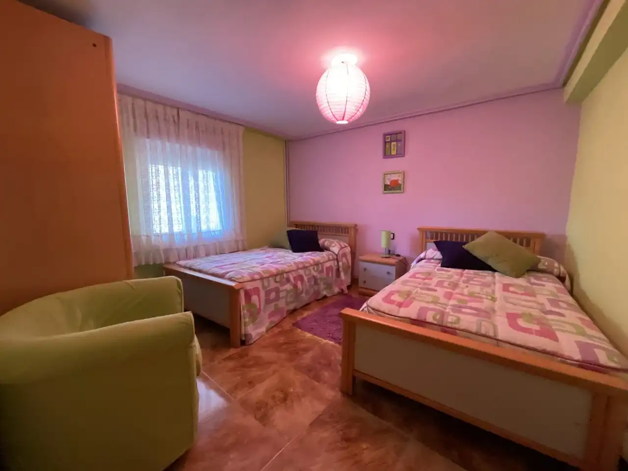 Habitación de Casa o chalet en venta en Bañares con Calefacción, Trastero y Amueblado