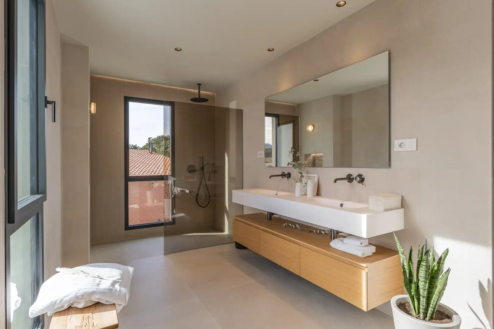 Bathroom of Houses for sale in Sant Cugat del Vallès  with Air Conditioner, Heating and Private garden