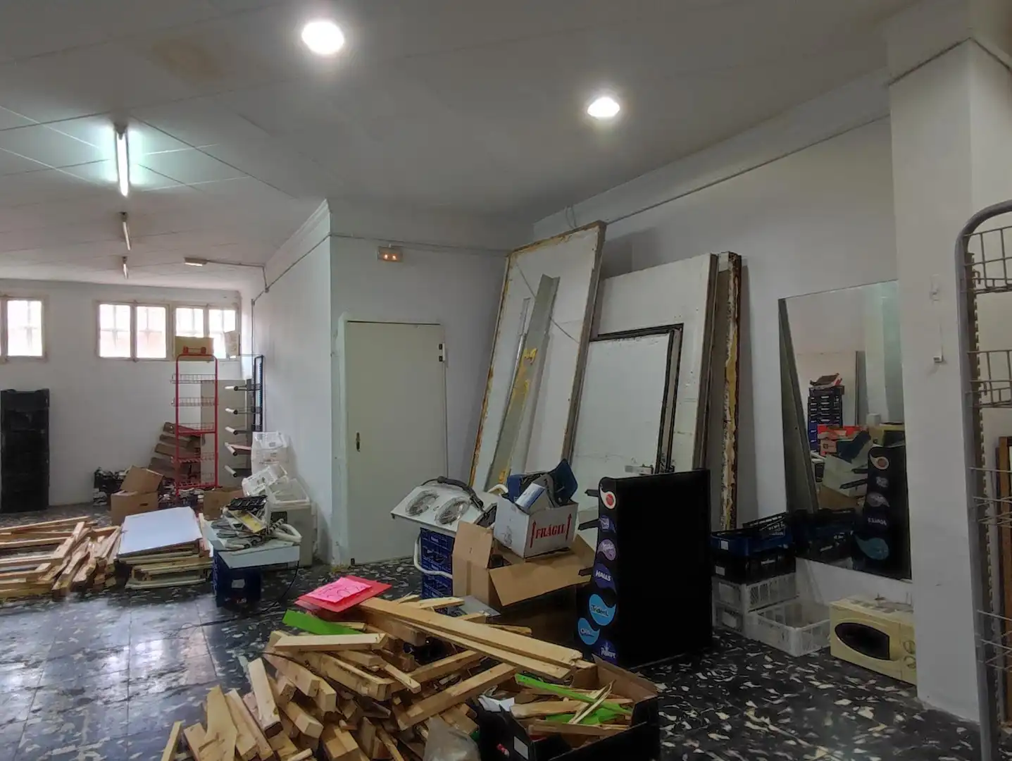 Commercial properties for rent in Creu de Barberà