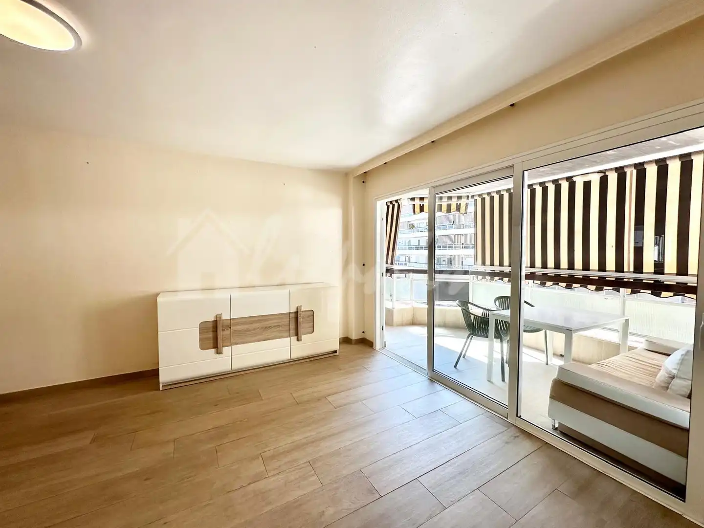 Terraza de Apartamento en venta en Arona