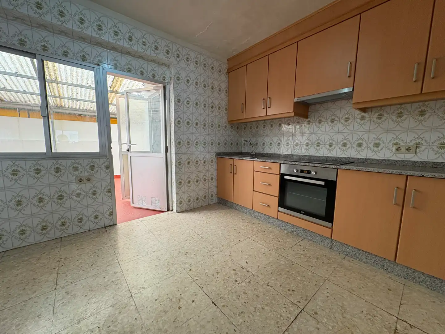 Cocina de Piso en venta en Narón con Terraza, Trastero y Balcón