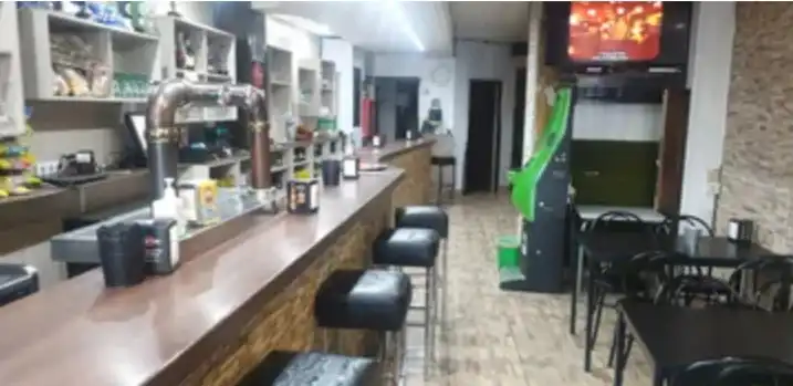 Business premises to rent in Avenida Linares Rivas 7A, imagen 3