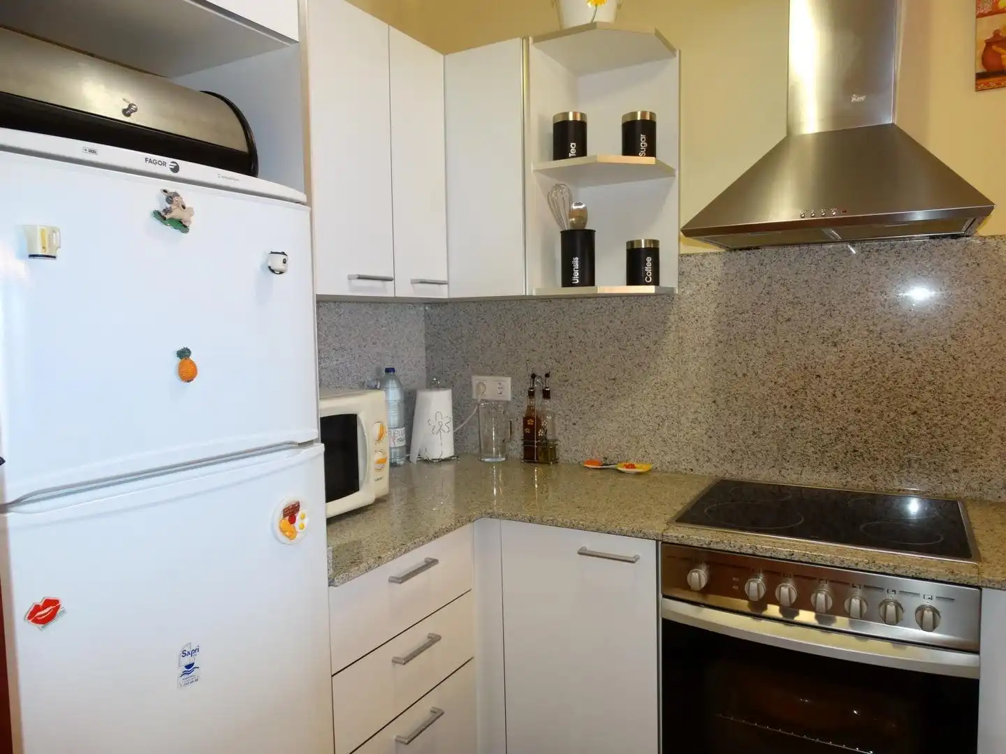 Kitchen of Apartments for sale in Amposta  with Terrace