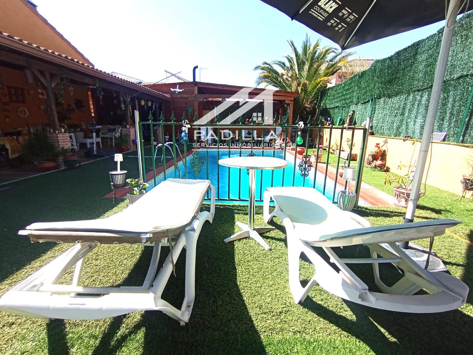 Piscina de Casa o xalet en venda en Méntrida amb Calefacció, Traster i Piscina