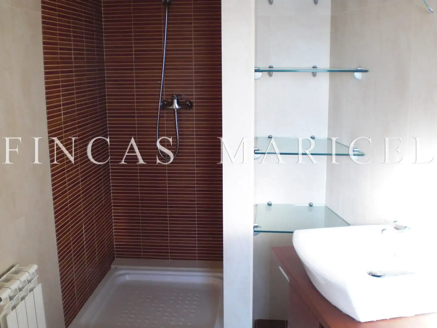 Bathroom of Houses for sale in Sitges  with Air Conditioner, Heating and Private garden