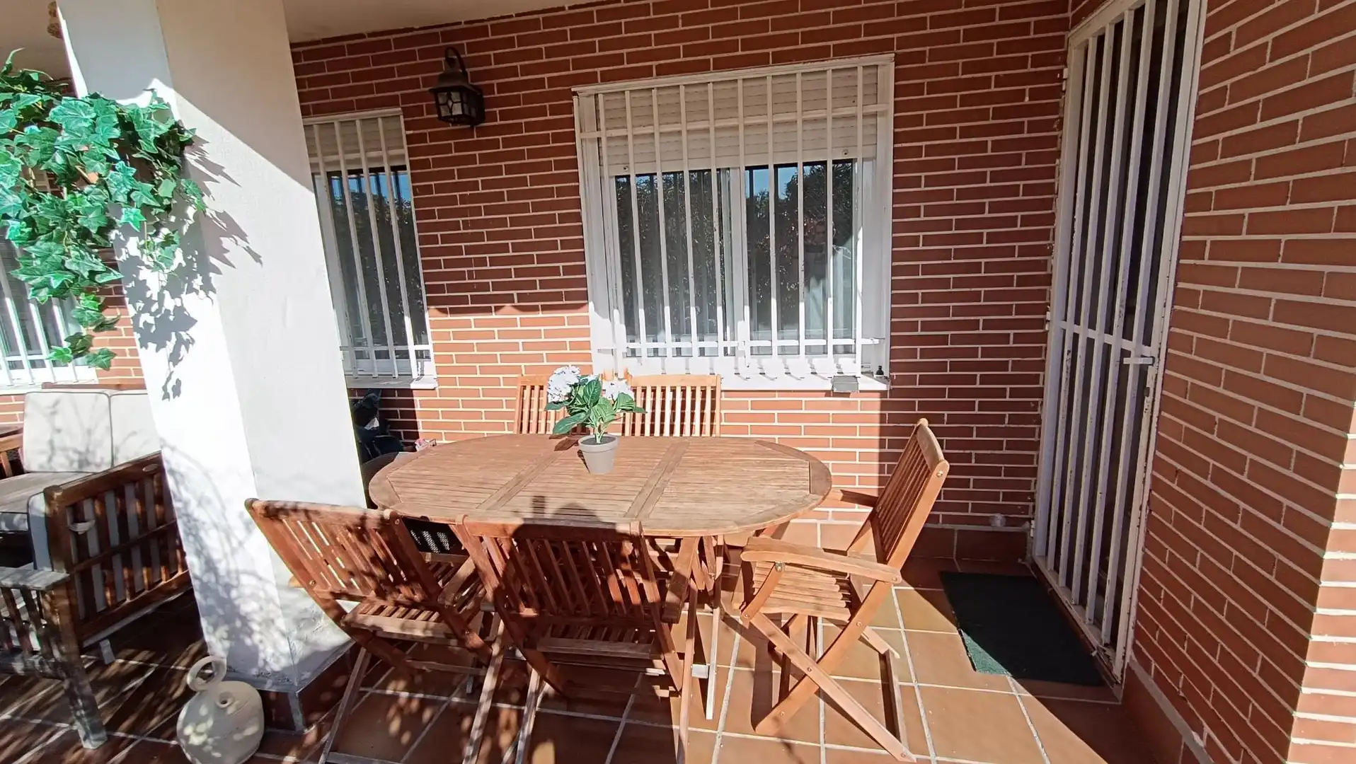 Jardí de Pis en venda en Las Rozas de Madrid amb Calefacció, Terrassa i Piscina comunitària