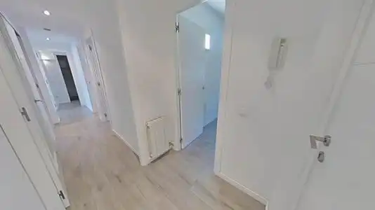 Wohnung zum Verkauf in Polinyà mit Klimaanlage, Heizung und Terrasse