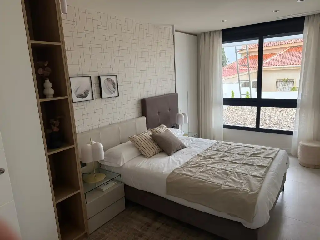 Dormitori de Casa o xalet en venda en Rojales amb Jardí privat, Piscina i Moblat