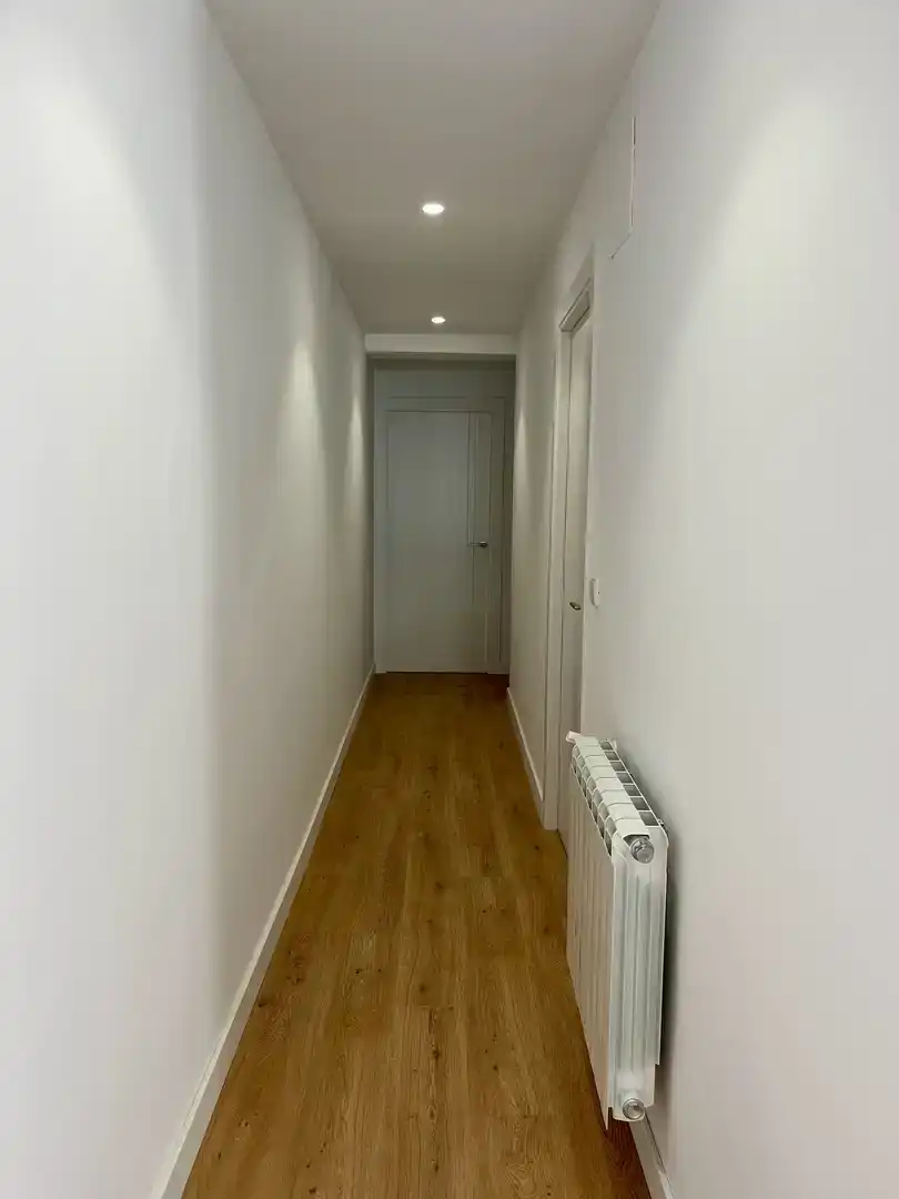 Piso en venta en Ourense Capital  con Parquet y Balcón