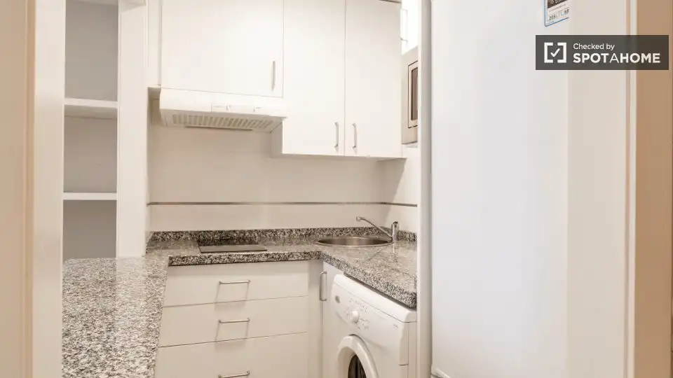 Wohnung zur Miete in Ciudad Jardín