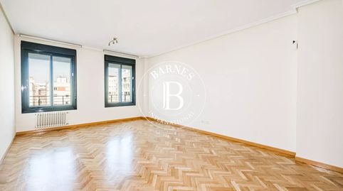 Foto 5 de Piso de alquiler en Ríos Rosas - Nuevos Ministerios, Madrid Capital