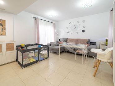 Maison mitoyenne à vendre à SANLUCAR LA MAYOR 29D