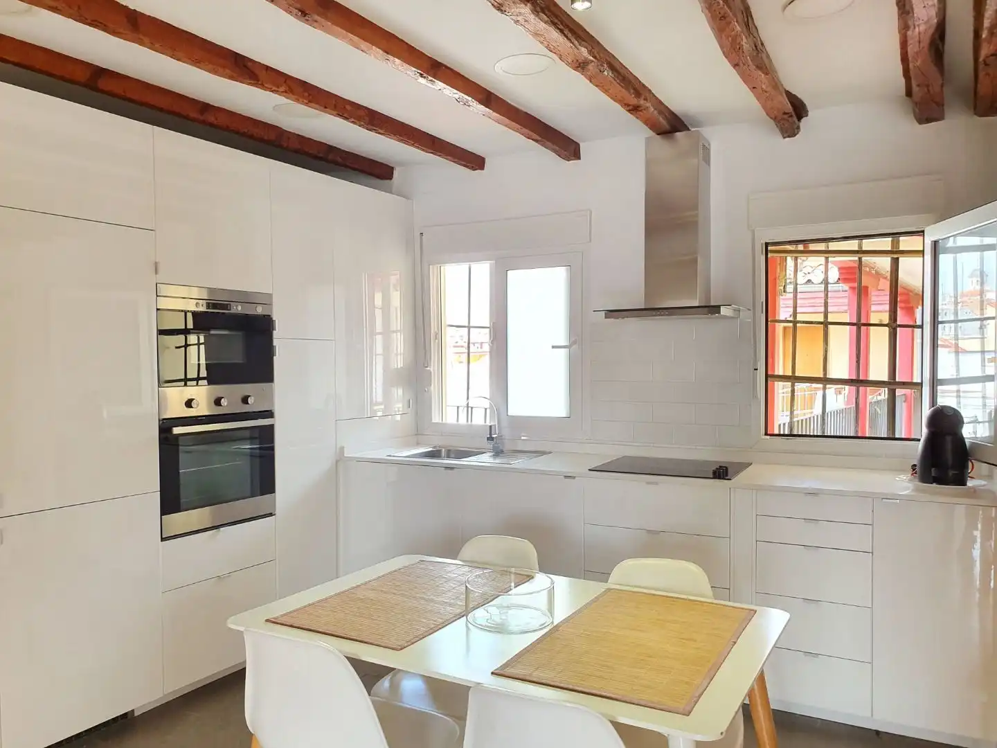 Cocina de Ático de alquiler en Madrid con Aire acondicionado, Calefacción y Terraza