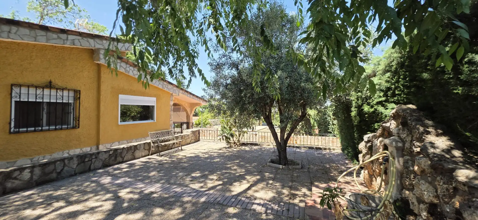 Detached house with pool for sale in Eurovillas, imagen 4
