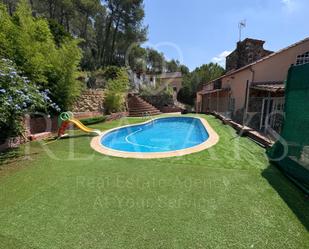 Swimming pool of House or chalet for sale in Olesa de Bonesvalls  with Air Conditioner, Heating and Private garden