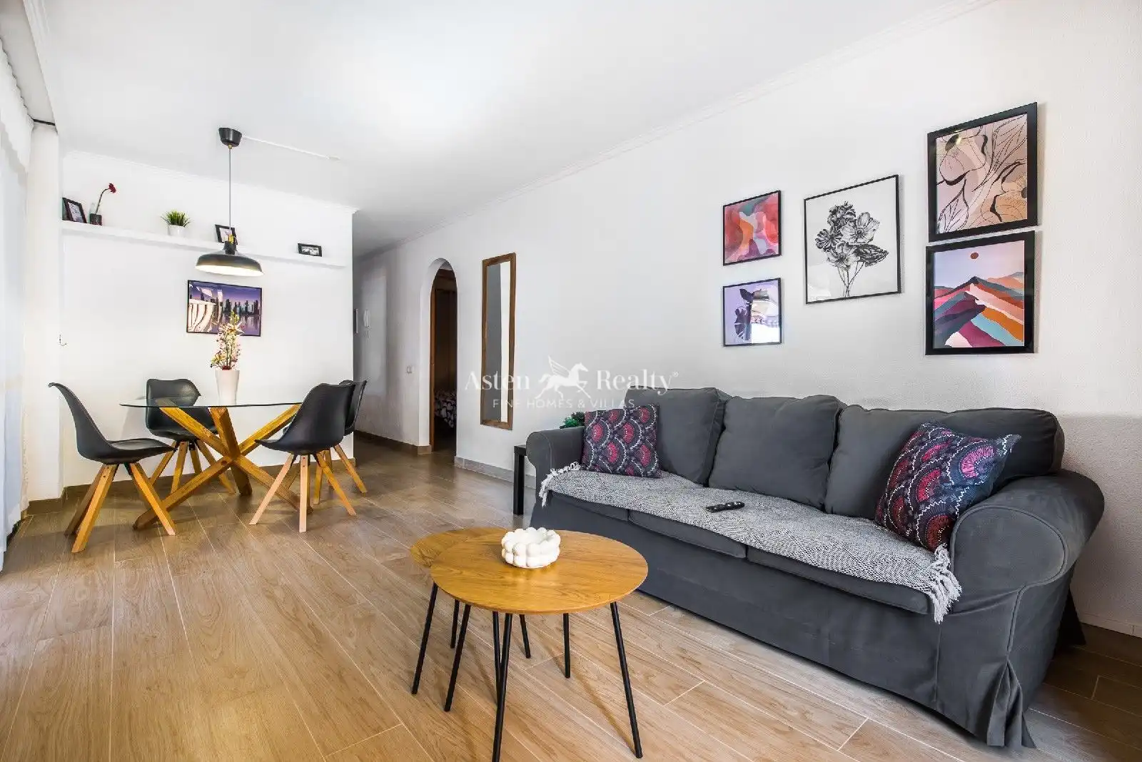 Sala de estar de Ático en venta en Arona con Terraza, Trastero y Piscina