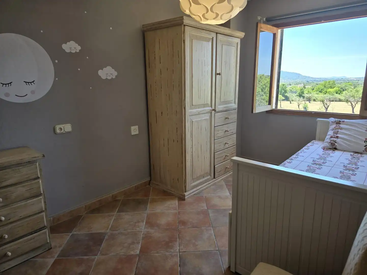 Schlafzimmer von Haus oder Chalet zum Verkauf in Campanet mit Klimaanlage, Heizung und Privatgarten