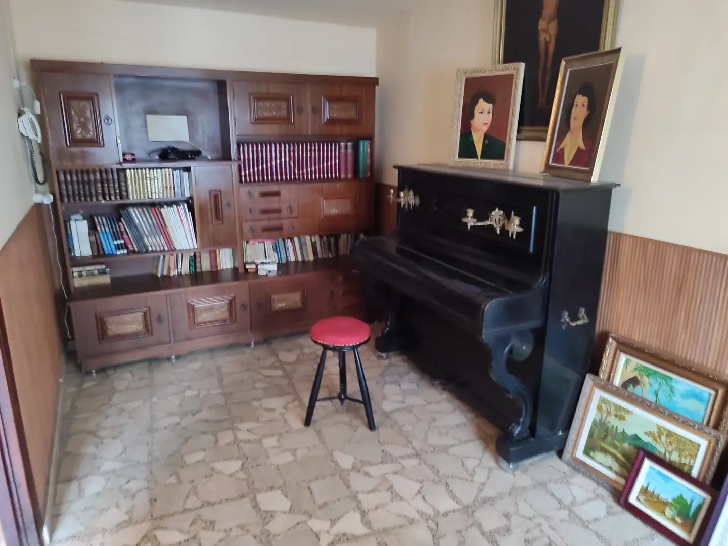 Casa adosada en venta en Ayora
