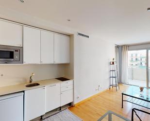 Kitchen of Flat to rent in  Barcelona Capital  with Air Conditioner, Terrace and Balcony