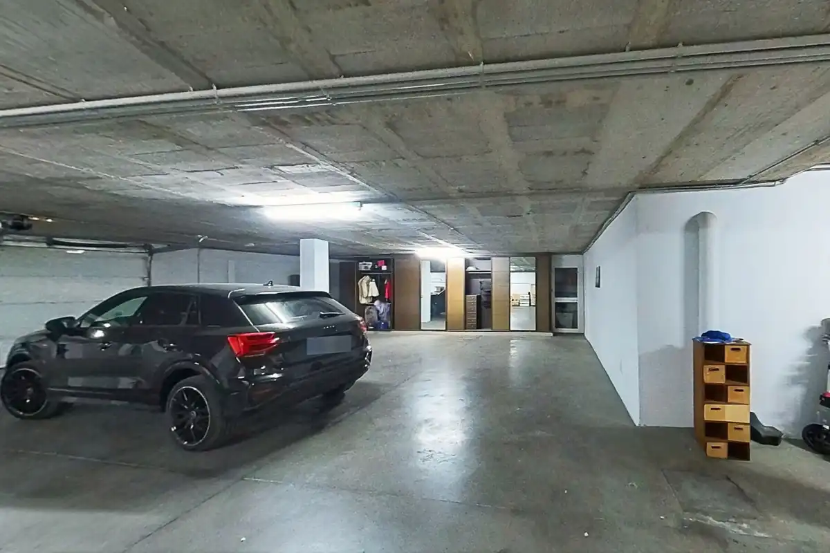 Aparcament de Casa o xalet en venda en Benalmádena amb Aire condicionat, Calefacció i Jardí privat