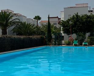 Piscina de Apartament en venda en Arona amb Terrassa, Traster i Piscina comunitària