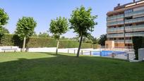 Piscina de Àtic en venda en Valdemoro amb Calefacció, Jardí privat i Parquet