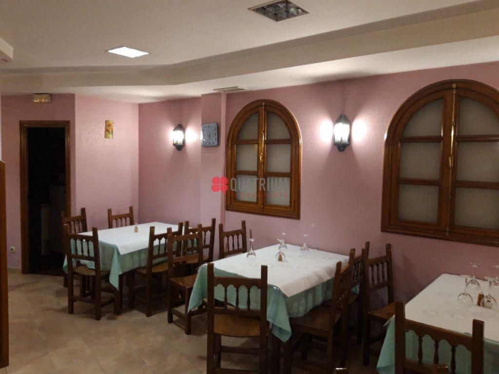 Local en venda en Santiago de Compostela  amb Moblat