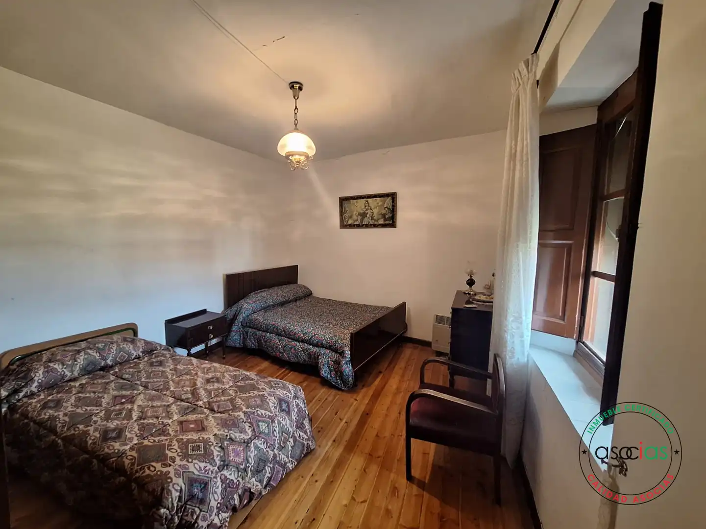 Habitación de Casa adosada en venta en Grajal de Campos con Calefacción, Jardín privado y Balcón