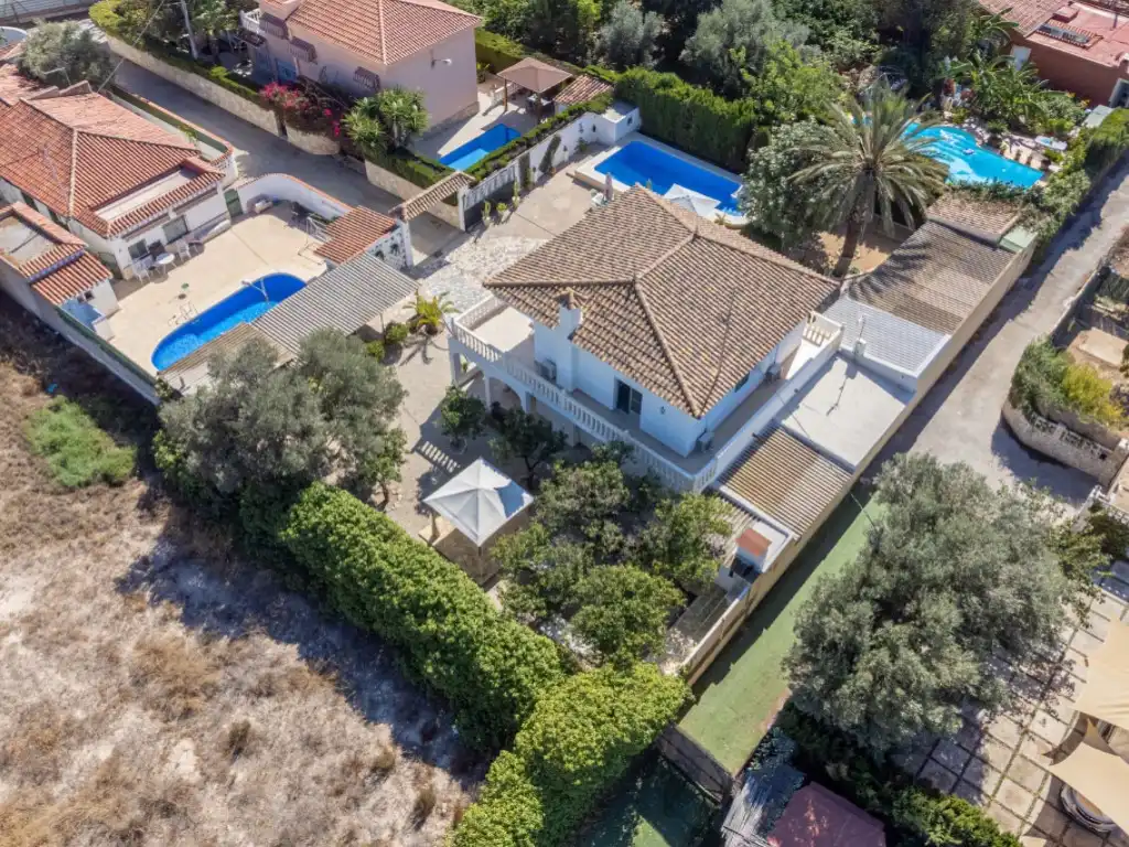 Casa o xalet en venda a Terrenos Sup 22, La Font - Mezquitas