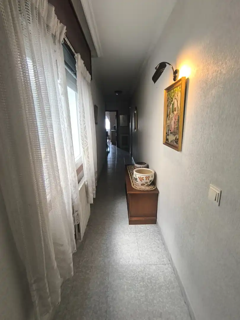 Piso en venta en Pontevedra Capital  con Calefacción, Parquet y Trastero