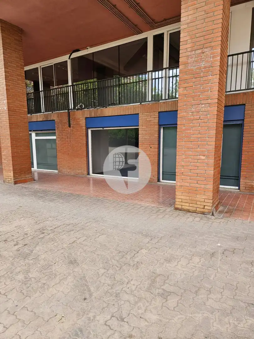 Local de alquiler en Sant Joan Despí