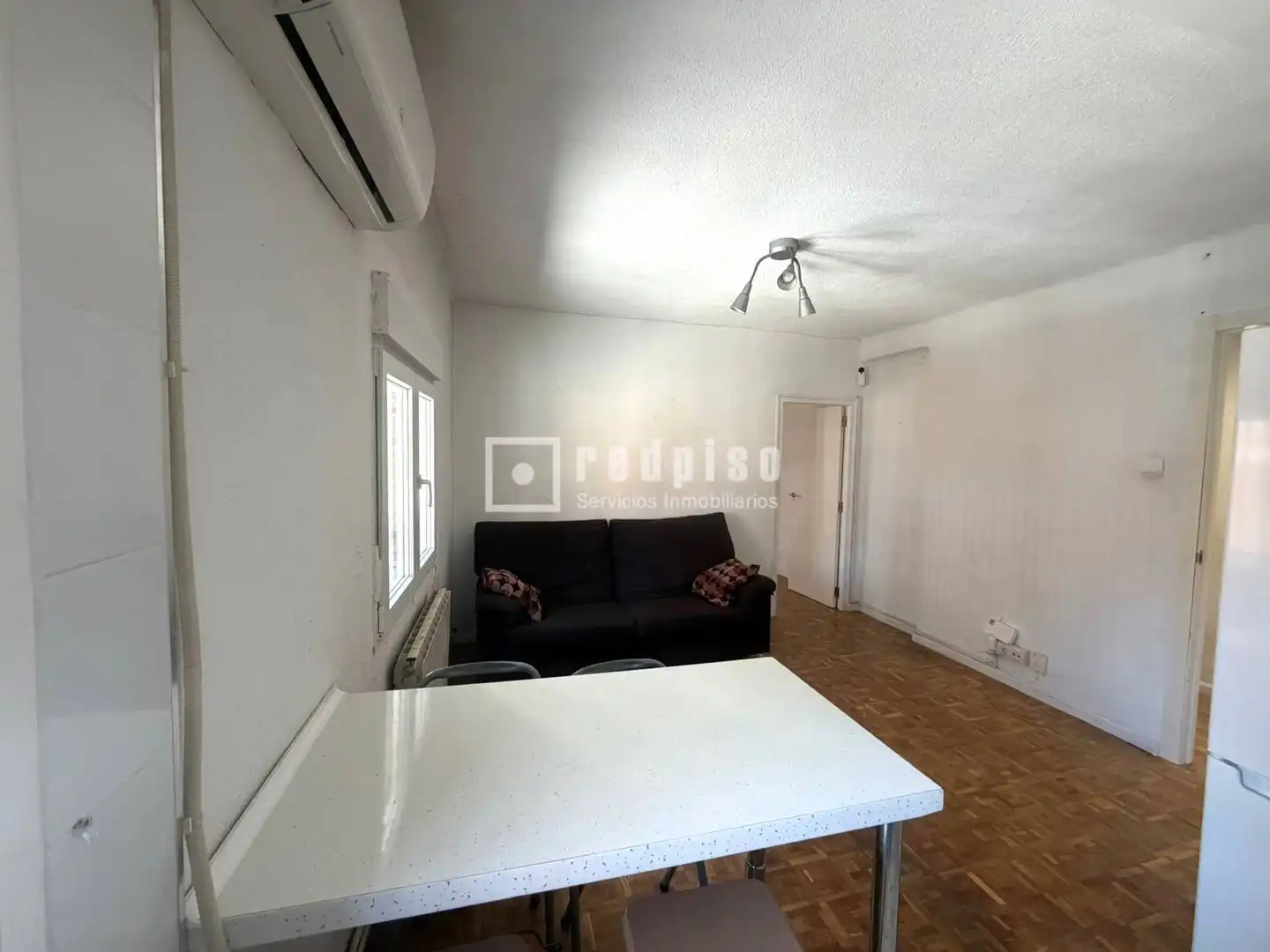 Bedroom of Flat for sale in Madrid  with Air Conditioner