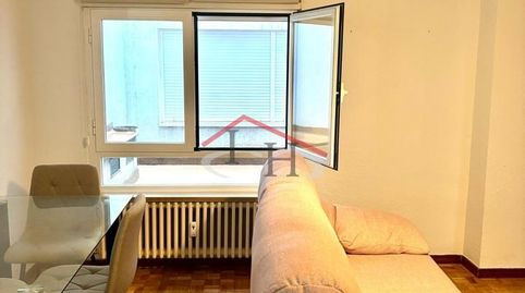 Foto 4 de Apartamento de alquiler en Burgo Nuevo, Centro Ciudad, León Capital