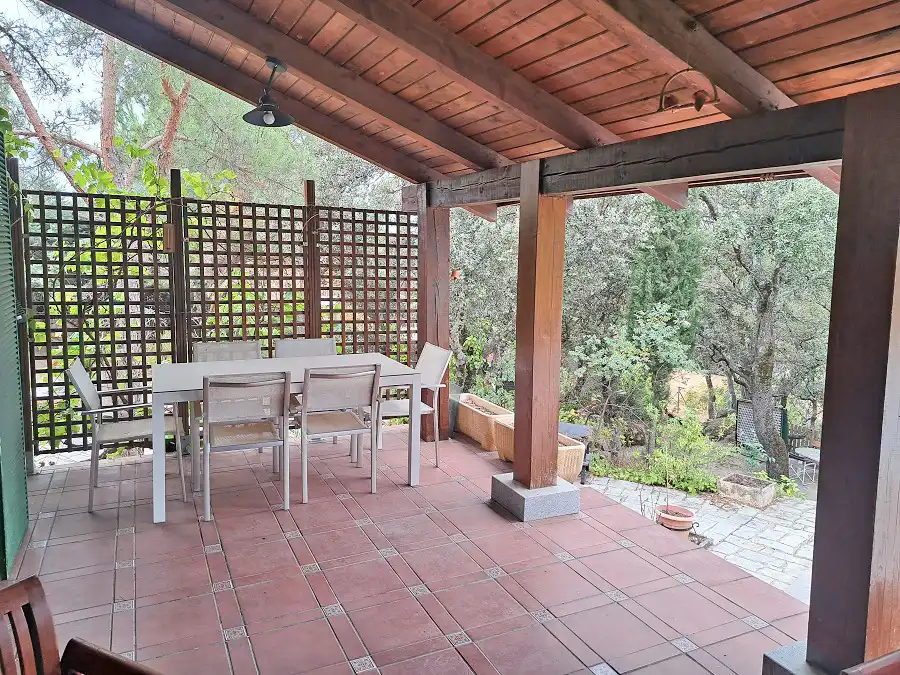 Terrasse von Haus oder Chalet zum Verkauf in Navalagamella mit Heizung, Privatgarten und Parkett