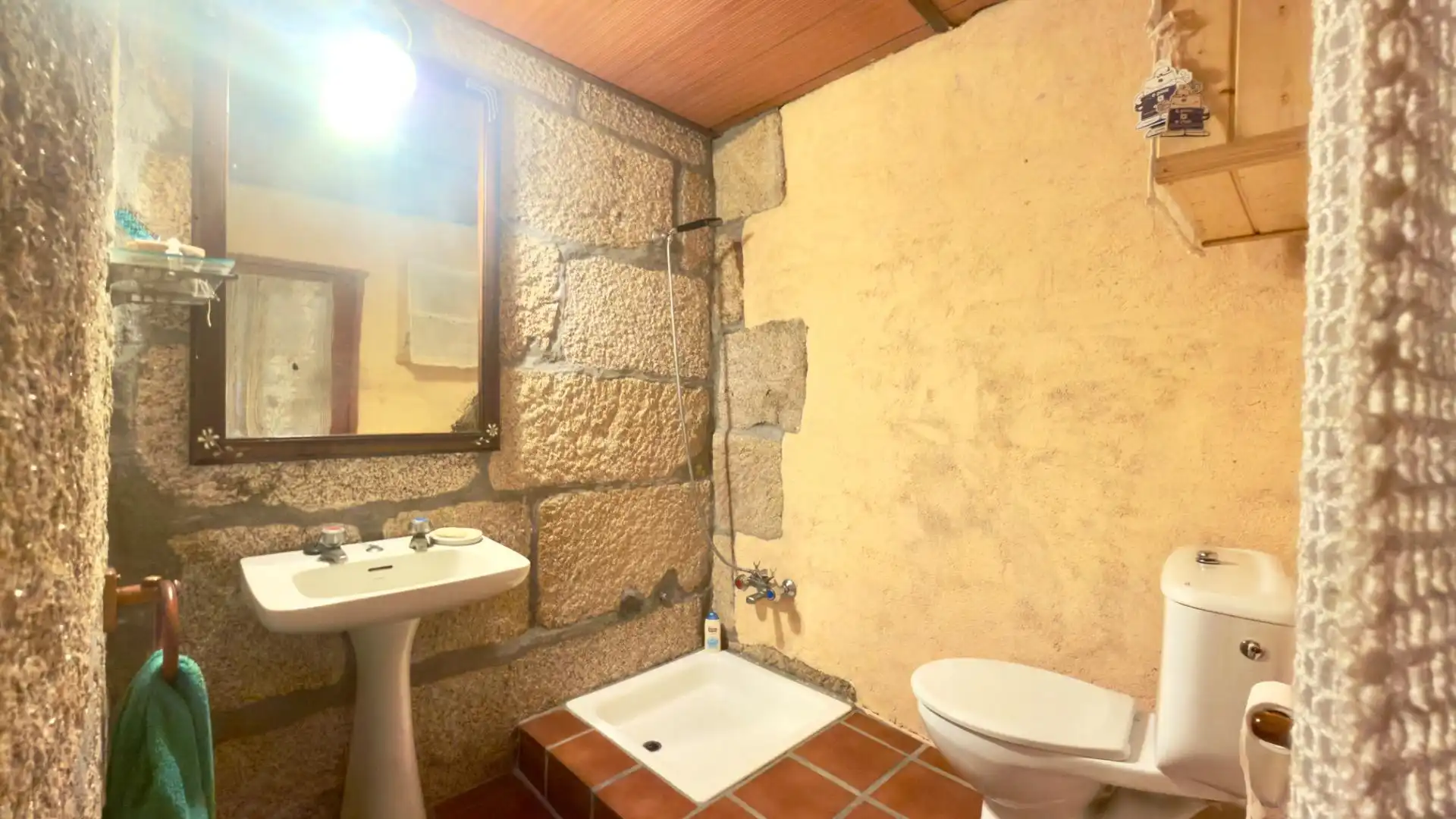 Casa con terraza en venta en Amoeiro, imagen 6