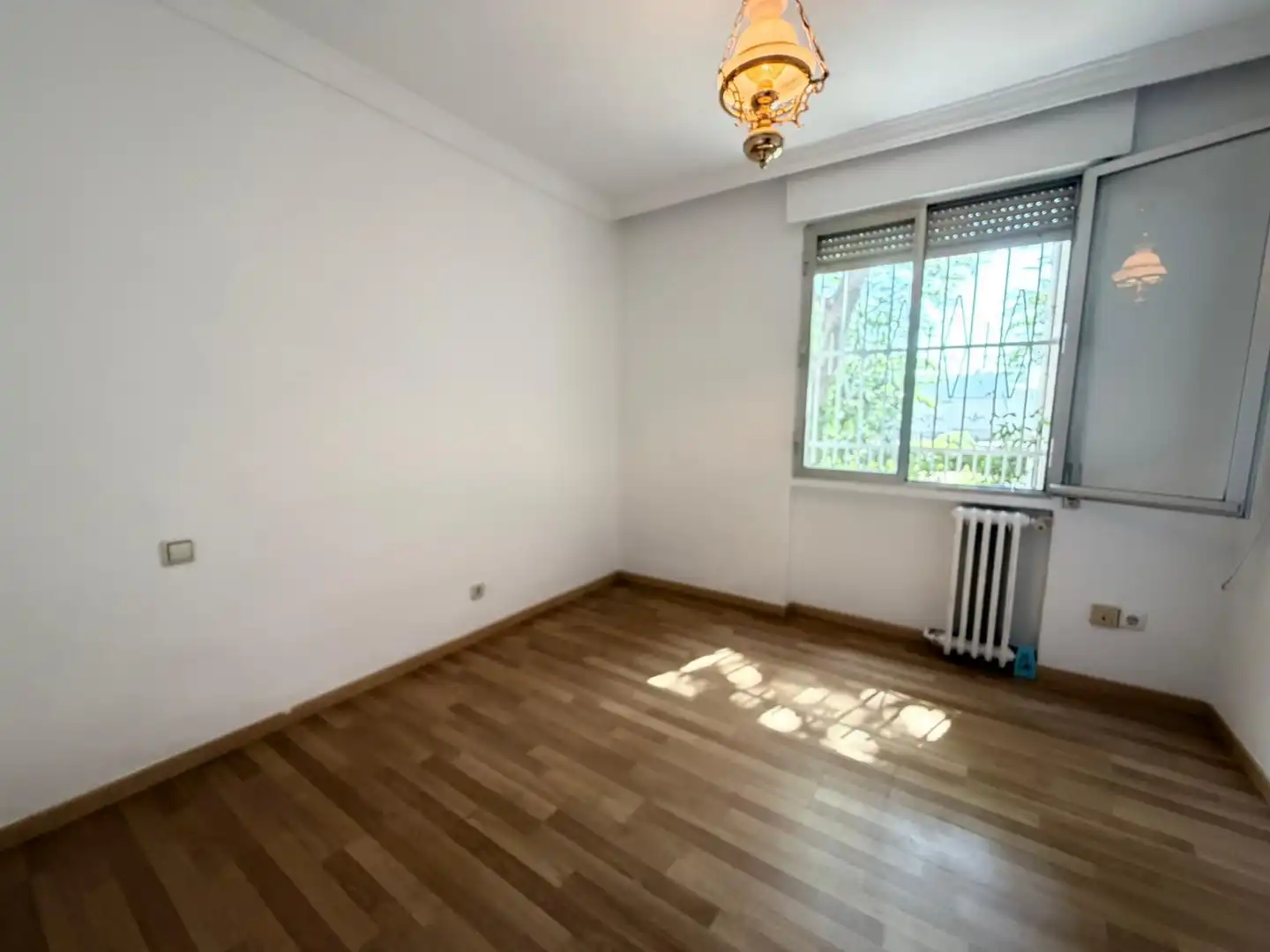 Habitación de Piso en venta en Madrid con Calefacción, Jardín privado y Parquet