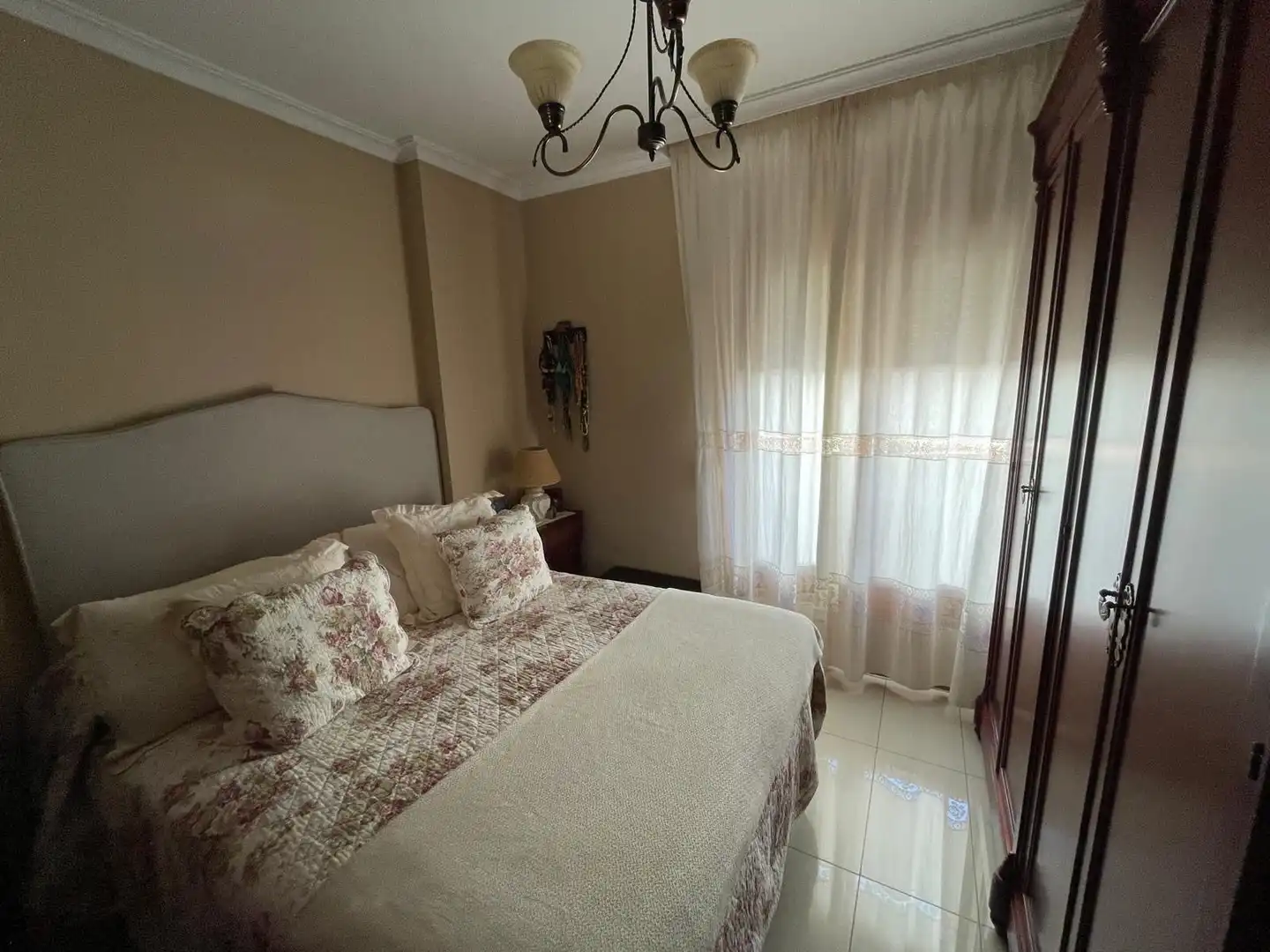 Habitación de Piso en venta en Algeciras con Aire acondicionado